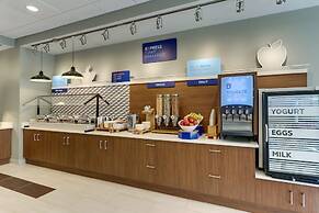 Holiday Inn Express And Suites Winston Salem Sw Clemmons by IHG