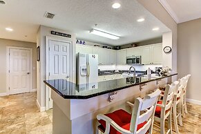 Ocean Park Condo Next to Fort Clinch State Park by RedAwning