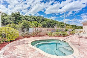 Ocean Park Condo Next to Fort Clinch State Park by RedAwning