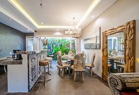 Luxury Villas Merci Resort 3 Bedrooms Seminyak 1