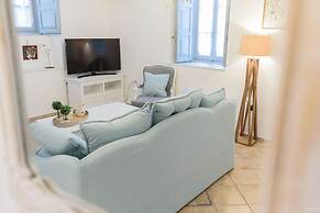 Hydra's Pearl - Blue Pearl