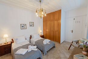 Hydra's Pearl - Blue Pearl