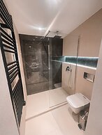 Hector Villa Airport