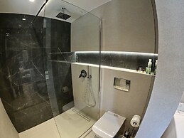 Hector Villa Airport