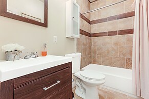 Fully Furnished Condos Near St Charles