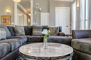 Fully Furnished Condos Near St Charles