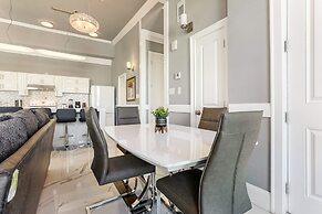 Fully Furnished Condos Near St Charles