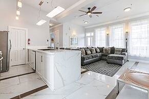 Fully Furnished Condos Near St Charles