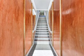 Fully Furnished Condos Near St Charles