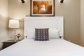 Fully Furnished Condos Near St Charles