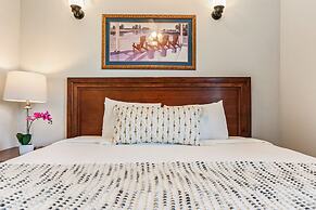 Fully Furnished Condos Near St Charles