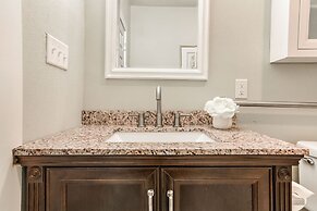 Fully Furnished Condos Near St Charles