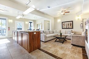 Fully Furnished Condos Near St Charles