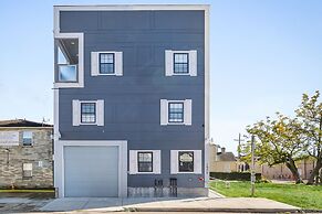 Fully Furnished Condos Near St Charles