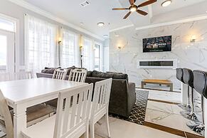 Fully Furnished Condos Near St Charles