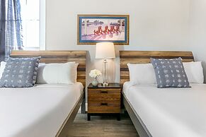 Fully Furnished Condos Near St Charles