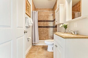 Fully Furnished Condos Near St Charles