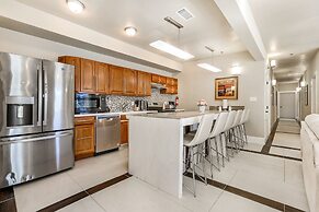 Fully Furnished Condos Near St Charles