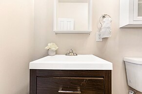 Fully Furnished Condos Near St Charles