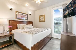 Fully Furnished Condos Near St Charles