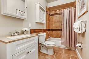 Fully Furnished Condos Near St Charles