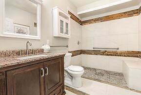 Fully Furnished Condos Near St Charles