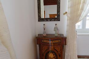 Hydra's Pearl - Gold Pearl