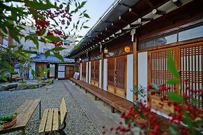 Hanok Mibbeum