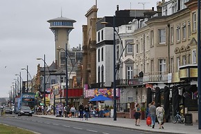 2 Berth, First Floor Flat, Apsley 4