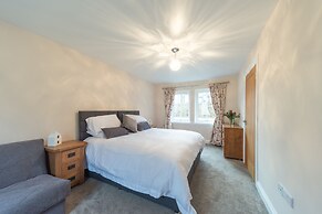 Hillcrest - 8 Person Luxury House and Hot Tub