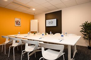 Nemea Appart Hotel Europe Velizy Villacoublay