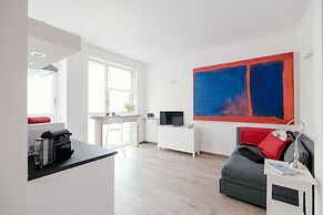 MARK'S GALLERY - By MyHomeInComo