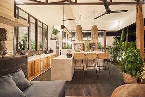 Fabulous 3BR Boho-chic Style, Umalas With Staff