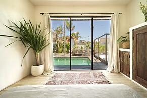 Fabulous 3BR Boho-chic Style, Umalas With Staff