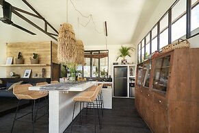 Fabulous 3BR Boho-chic Style, Umalas With Staff