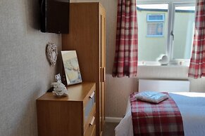 Captivatingly Stunning 2-bed Chalet in Bridlington