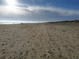 Captivatingly Stunning 2-bed Chalet in Bridlington