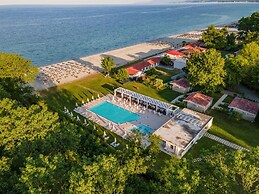 Olympios Zeus Hotel Bungalows