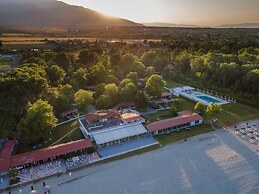 Olympios Zeus Hotel Bungalows