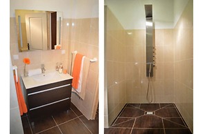 Sleeps22-garden-hottub-pool-barbecue-jacuzzi