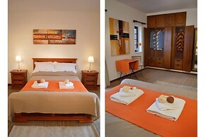 Sleeps22-garden-hottub-pool-barbecue-jacuzzi