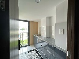 Smiley Apartment District 2