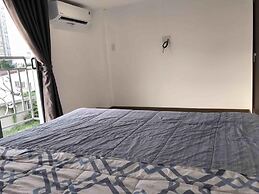 Smiley Apartment District 2