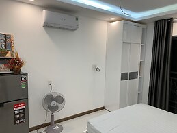 Smiley Apartment District 2