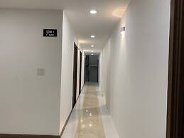 Smiley Apartment District 2