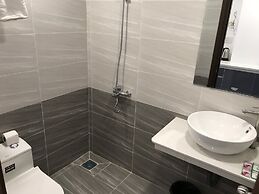 Smiley Apartment District 2