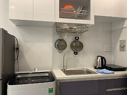 Smiley Apartment District 2