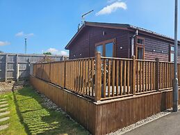 Captivatingly Stunning 2-bed Cabin in Bridlington
