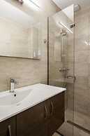 Luxurious Rikas Villa