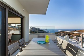 Luxurious Rikas Villa